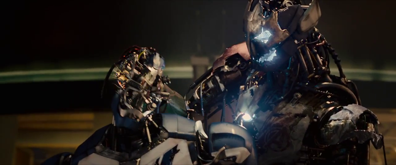 Illustration for article titled Avengers Age of Ultron Trailer Screengrabs: There are no strings